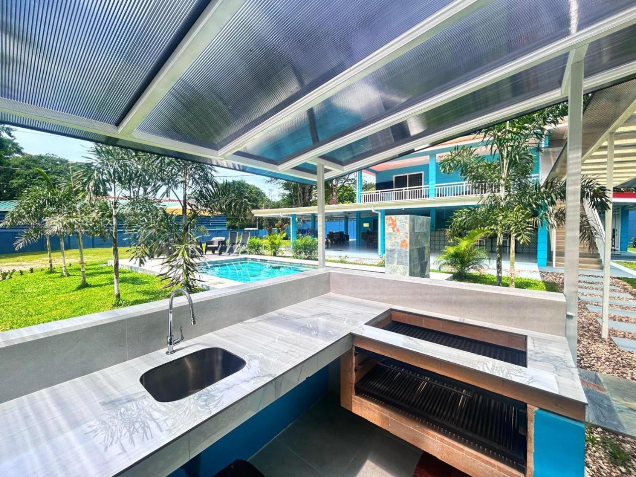 Puerto Viejo de Talamanca Villa Paraiso Tropical מראה חיצוני תמונה